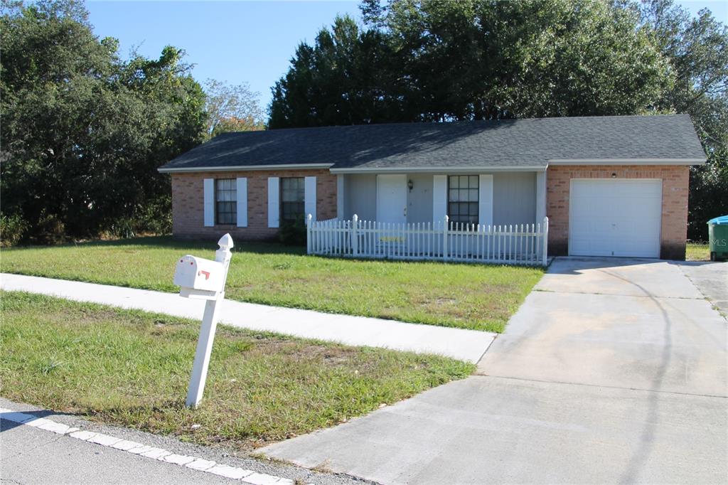 745 WHITEWOOD DRIVE