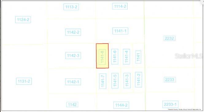 This is a property map highlighting a specific parcel labeled 1141-8 in yellow — HOLOPAW GROVES ROAD, ST CLOUD, FL