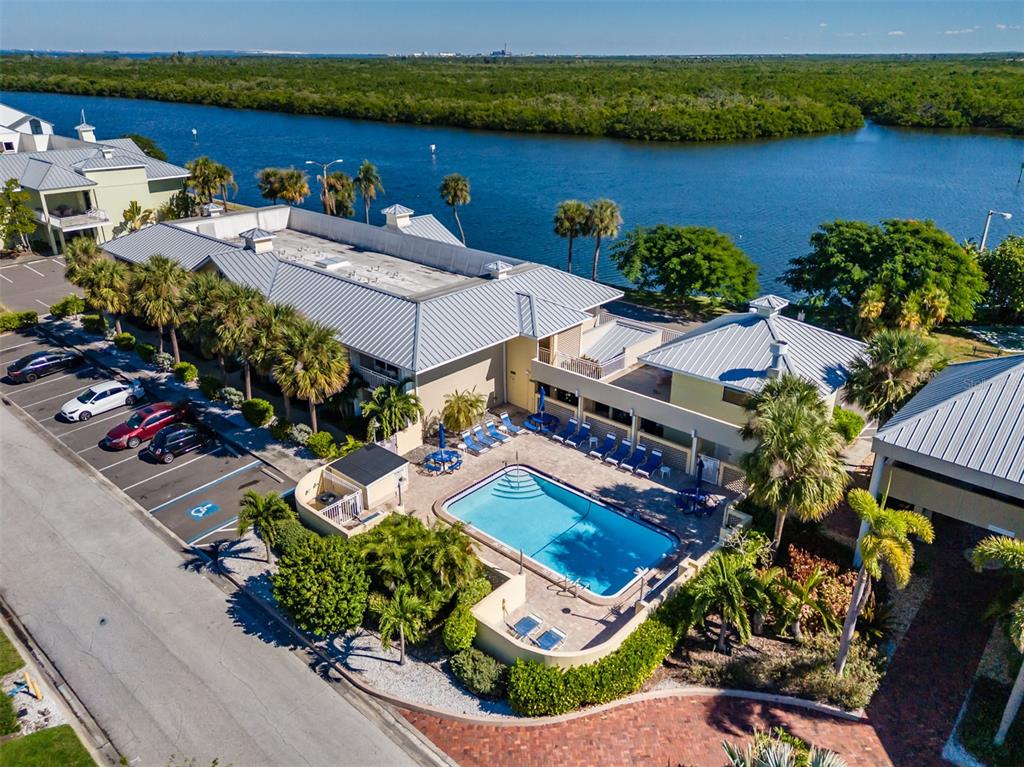 611 DESTINY DRIVE UNIT 101, RUSKIN, FL — photo 4 of 30