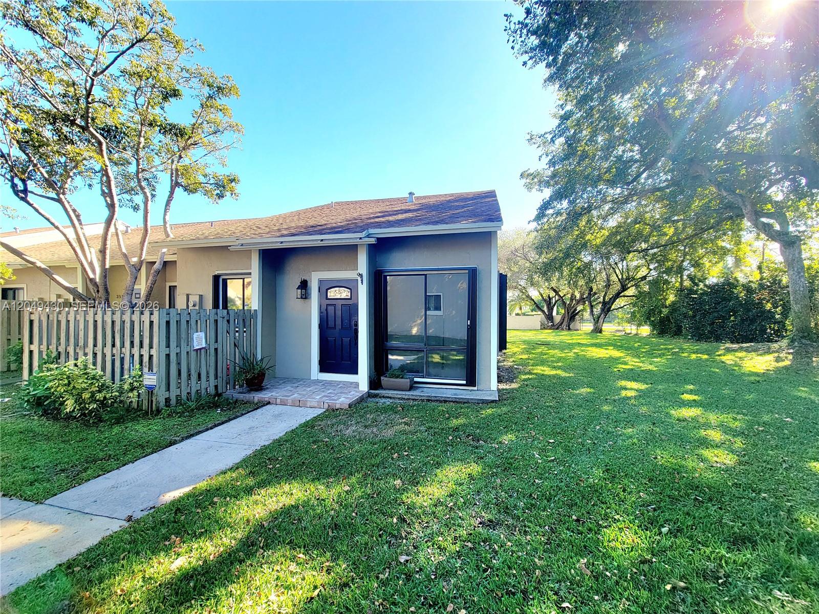 3504 NW 111th Ave # 3504, Sunrise FL 33351