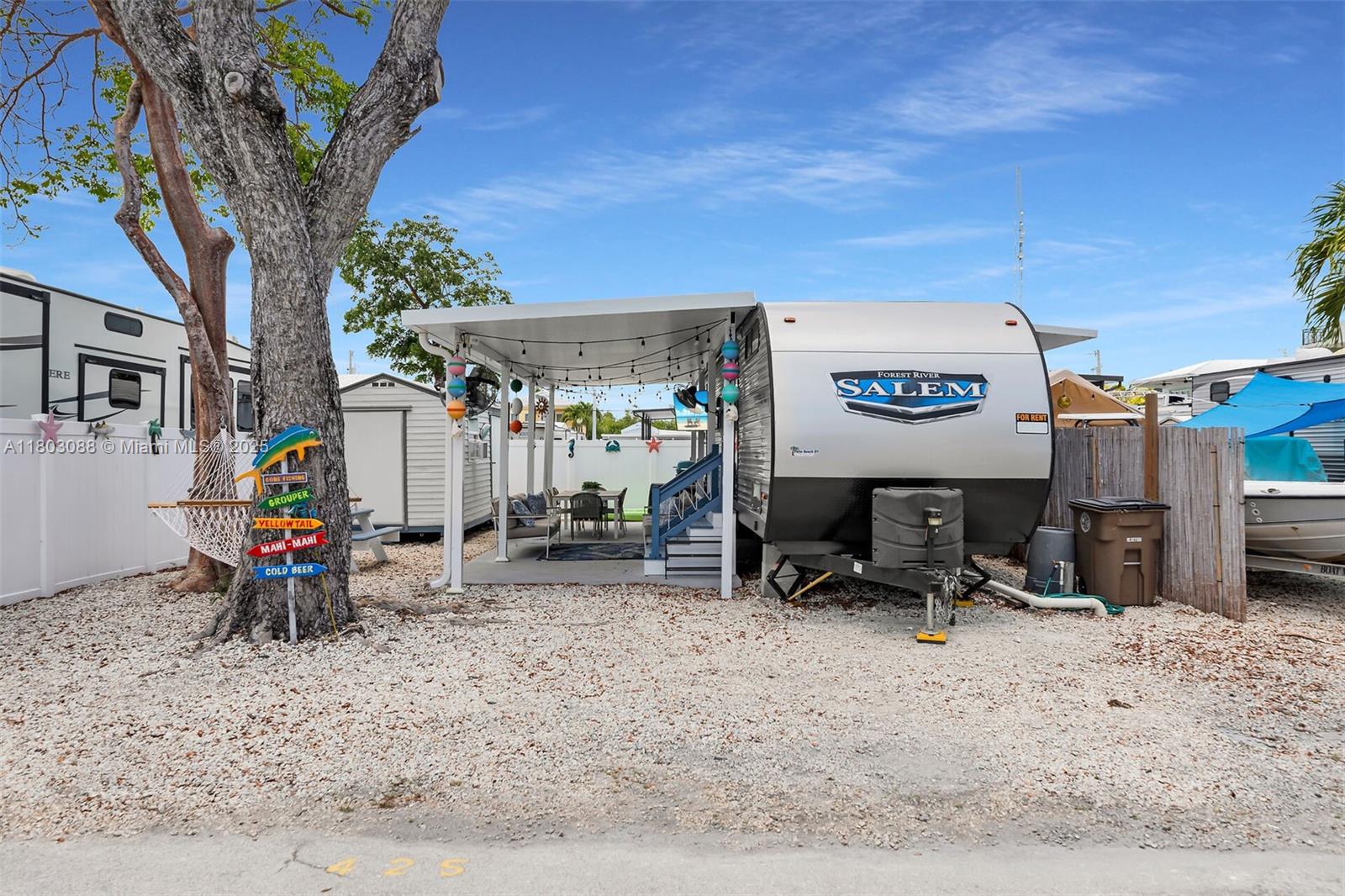 325 Calusa Street Lot 425, Key Largo FL 33037