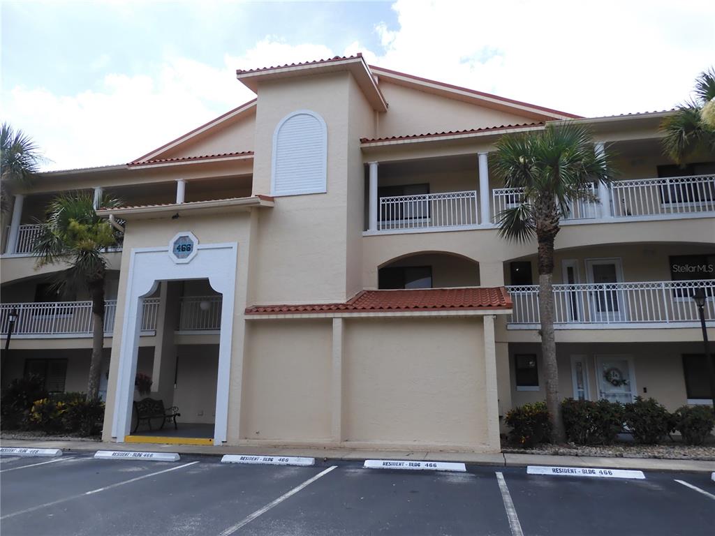 466 BOUCHELLE DRIVE UNIT 204