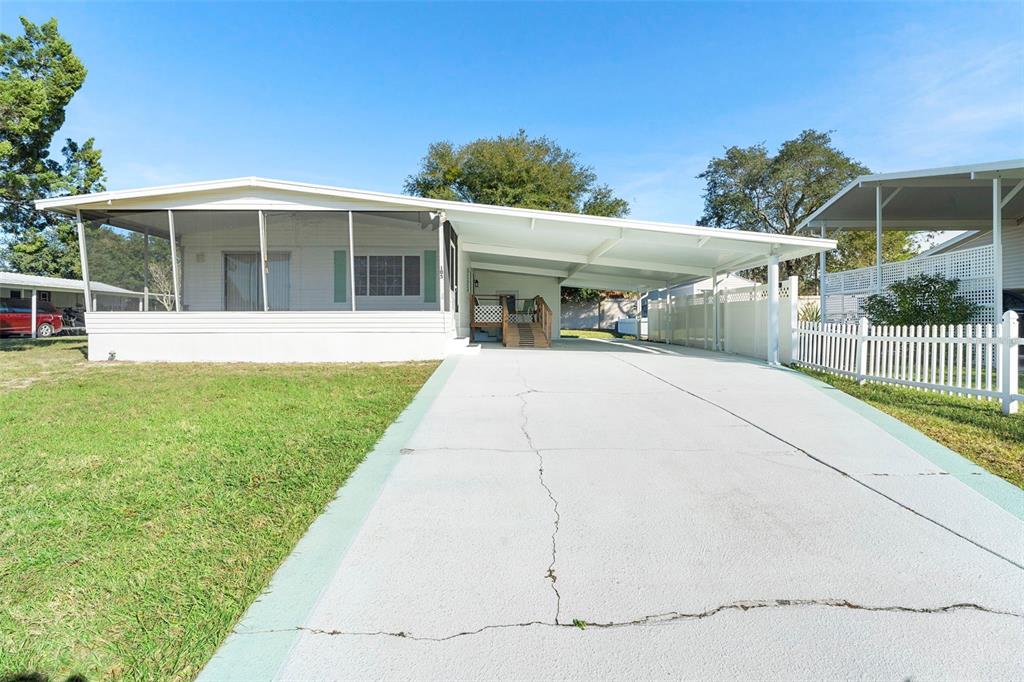 105 FLORENCE BOULEVARD, DEBARY, FL — photo 2 of 30