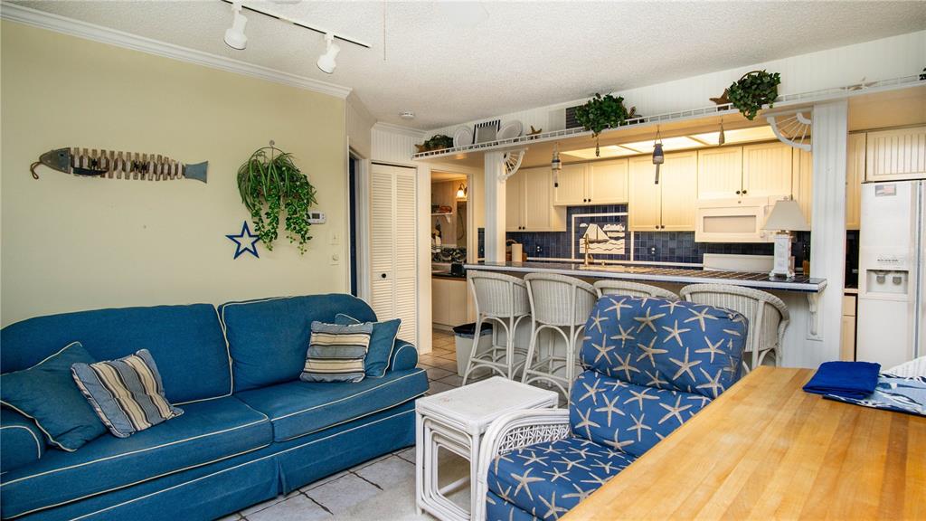 20820 RIVER DRIVE UNIT B25