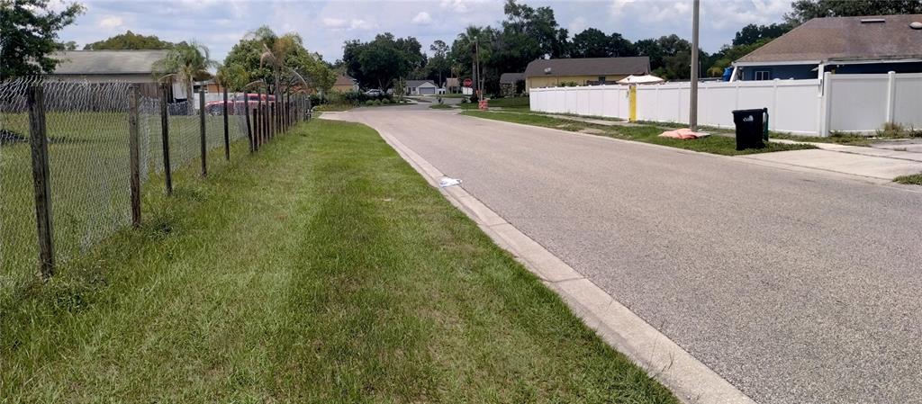 WAGES WAY, ORLANDO, FL — photo 2 of 3