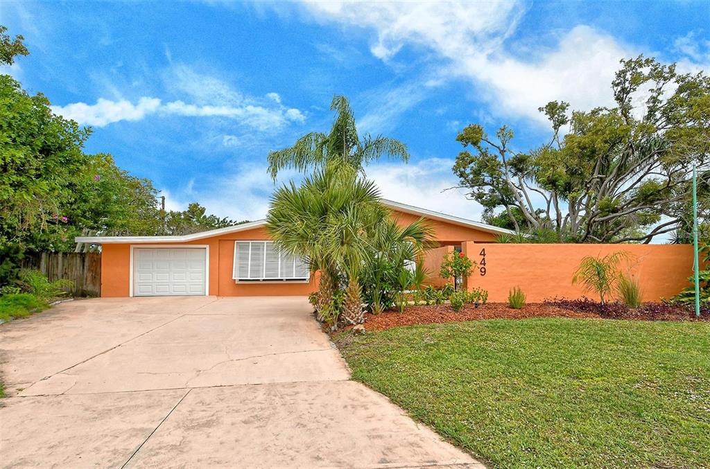449 REDWOOD ROAD