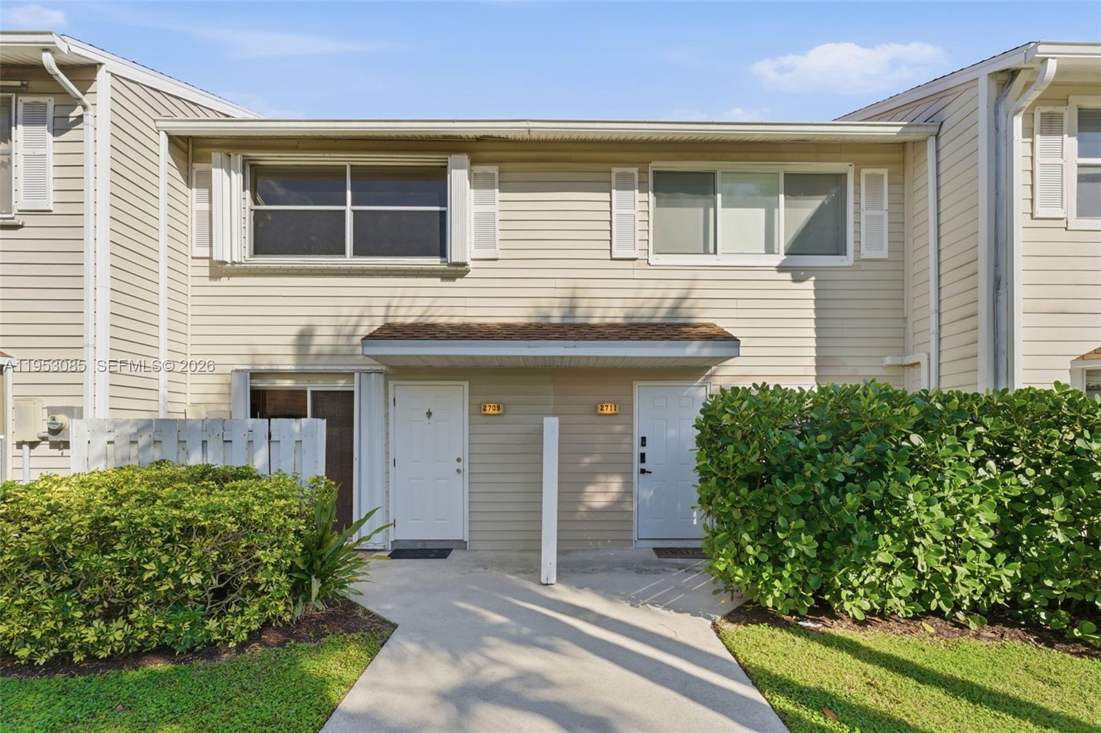 2709 NE 15th St, Pompano Beach FL 33062