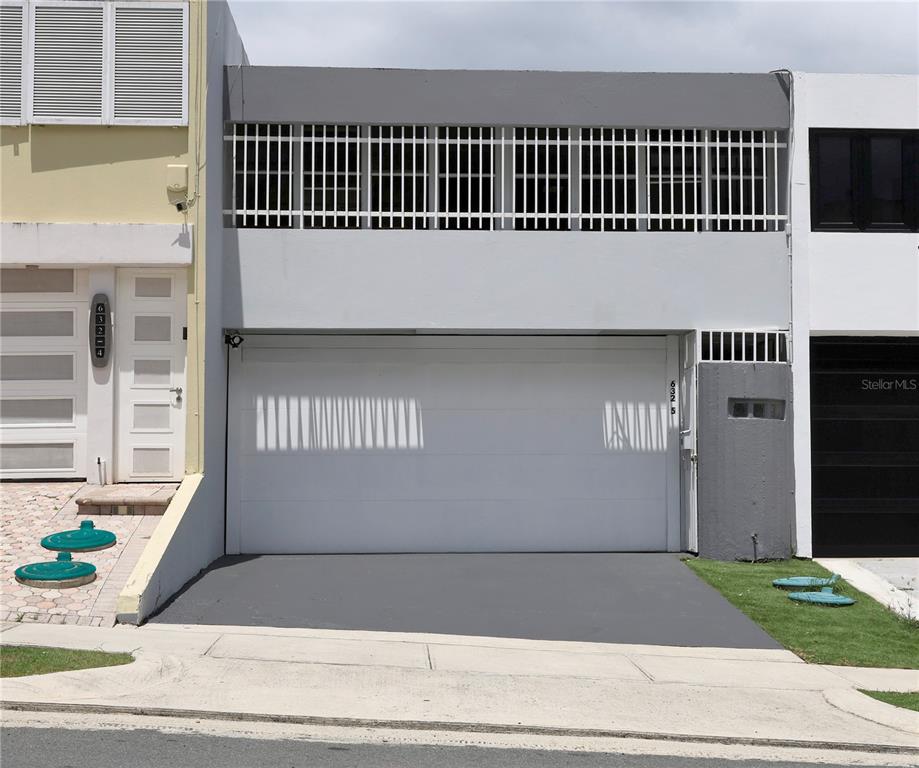632-5 AVE. SAN PATRICIO