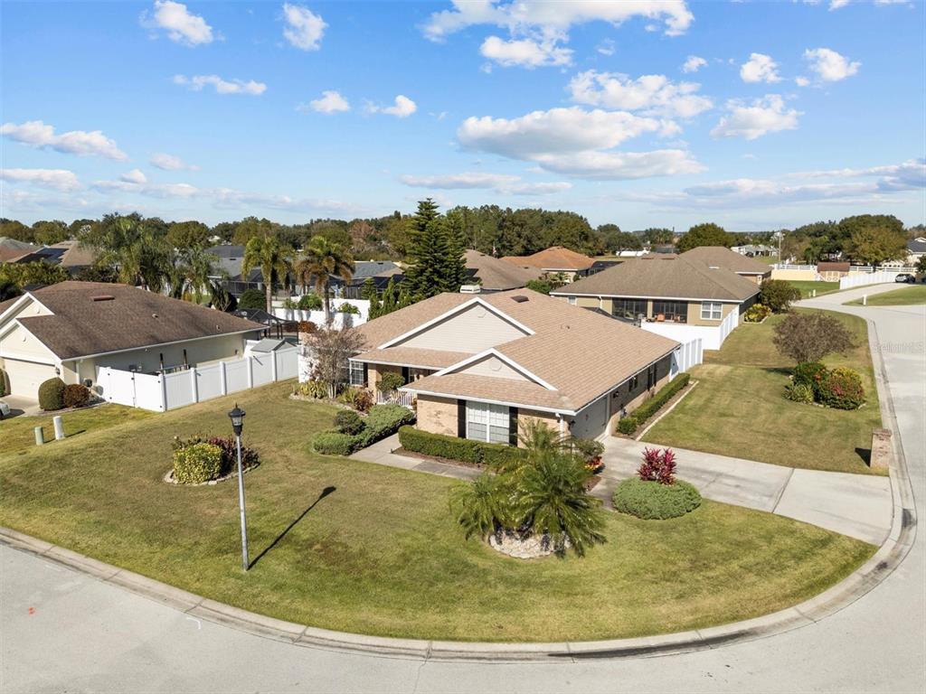 1585 DOVES VIEW CIRCLE