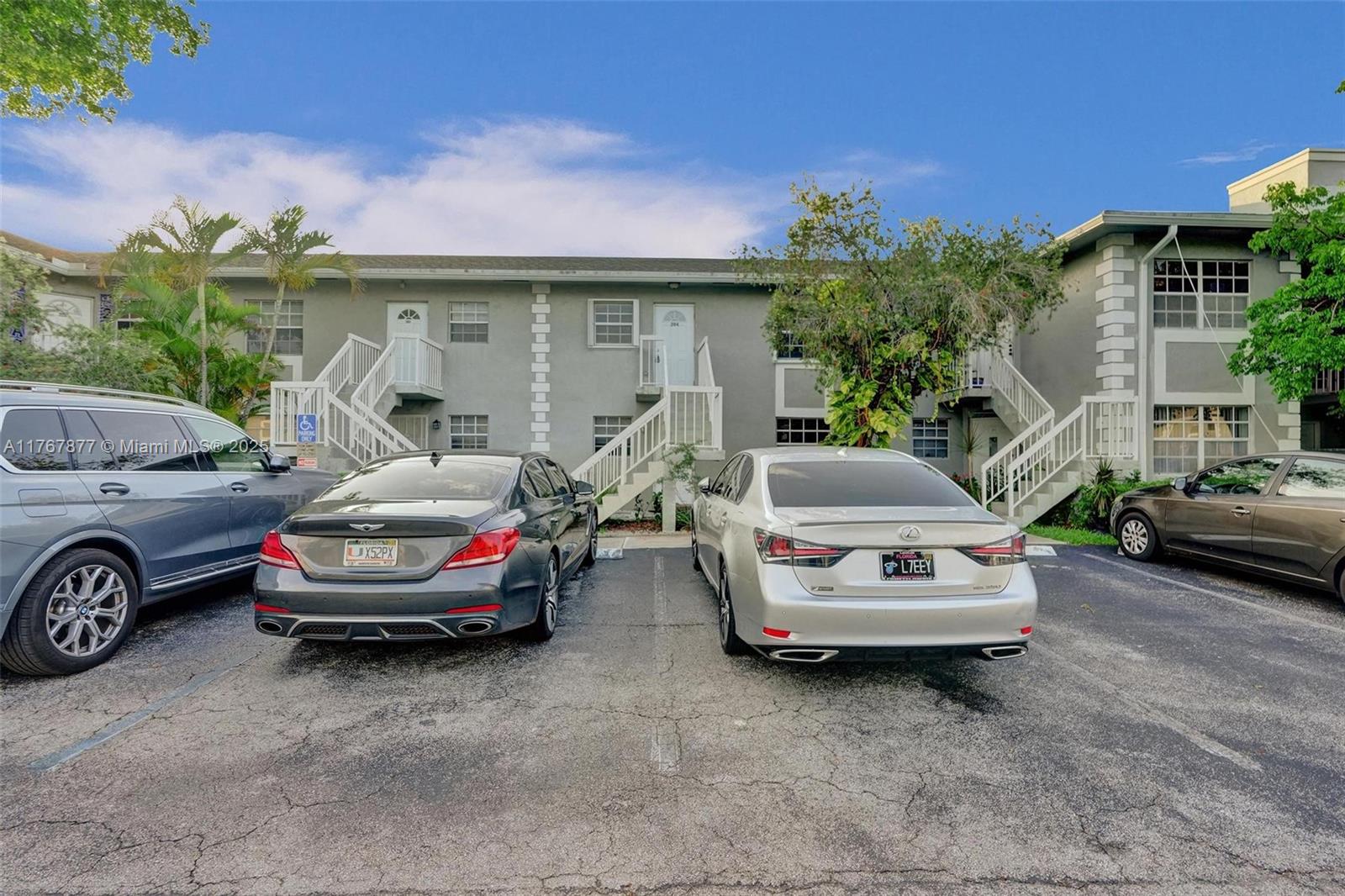 426 NE 210th Cir Ter # 2, Miami FL 33179
