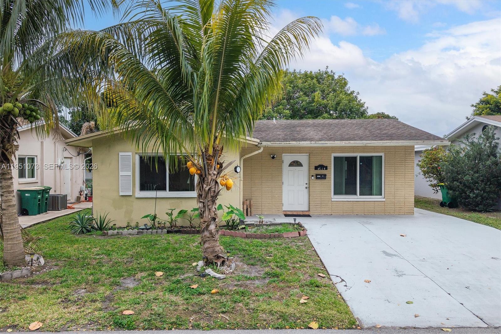 4714 NW 50th Ct, Tamarac FL 33319