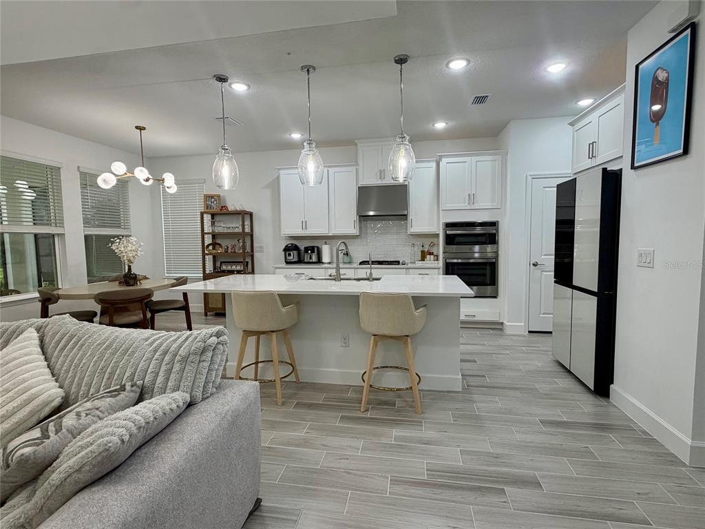 33901 LANDSMAN LOOP, WESLEY CHAPEL, FL — photo 4 of 25