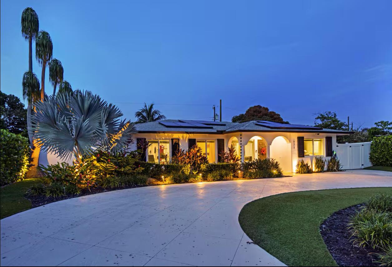 623 Jaeger Drive, Delray Beach FL 33444
