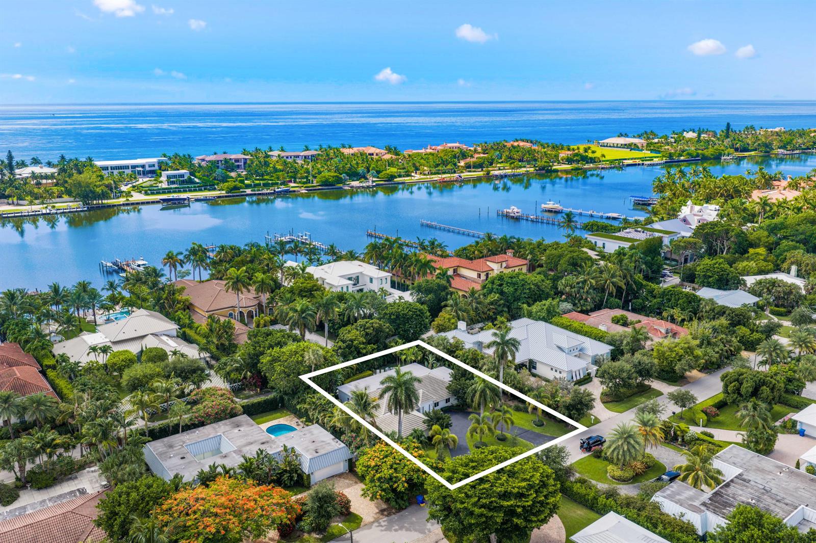1386 S Atlantic Drive, Lantana FL 33462