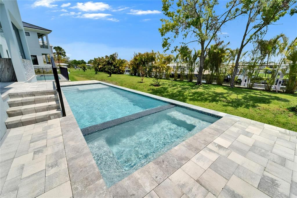 6530 SIMONE SHORES CIRCLE, APOLLO BEACH, FL — photo 4 of 30