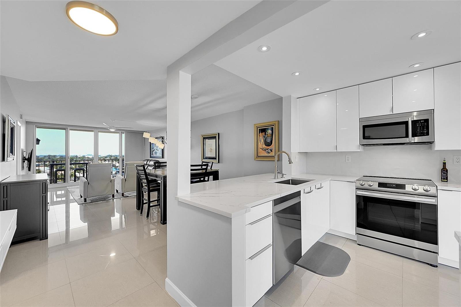 521 N Riverside Drive # 707, Pompano Beach FL 33062