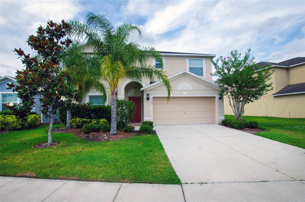 1748 THETFORD CIRCLE