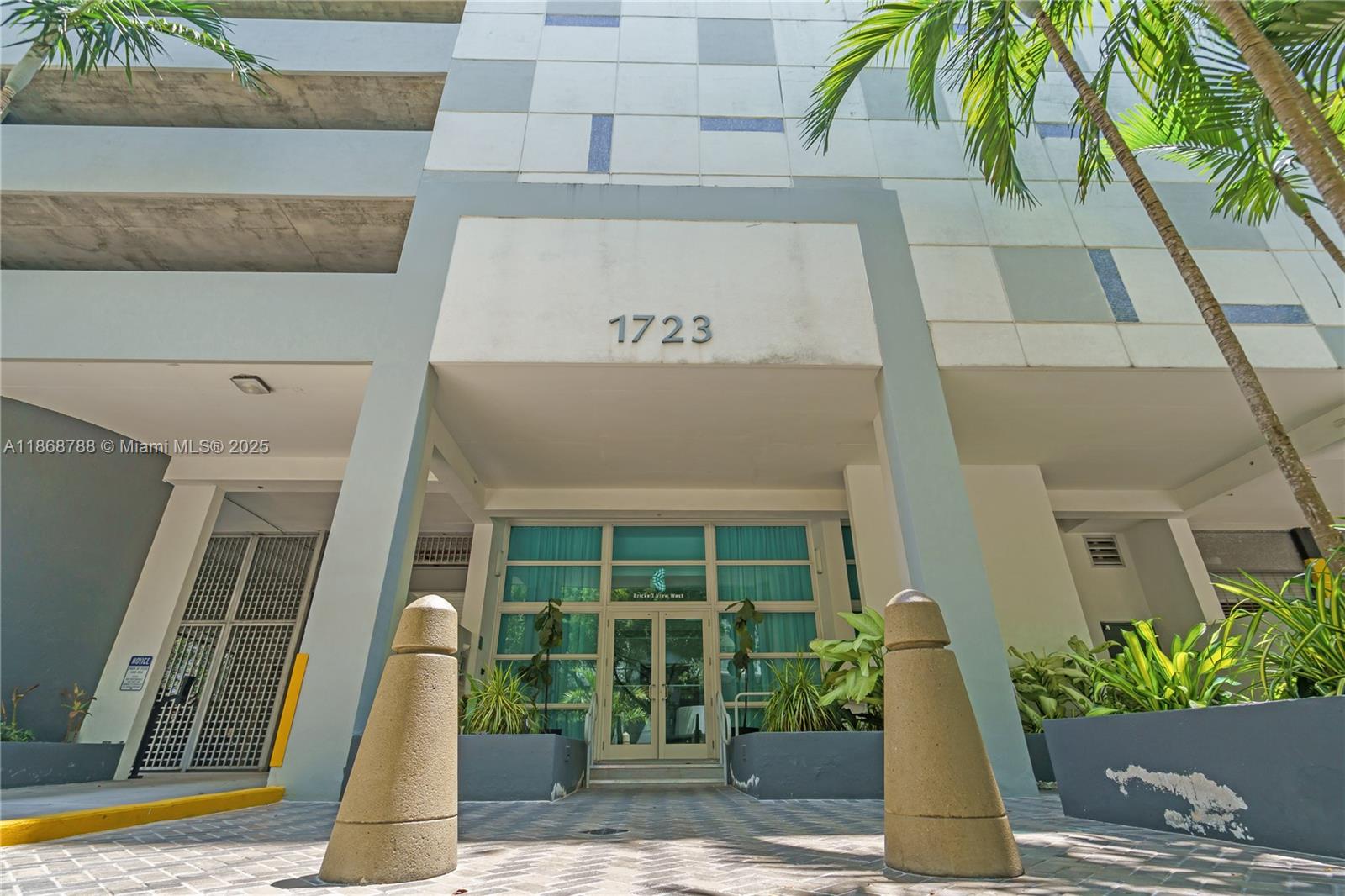 1723 SW 2nd Ave # 902, Miami FL 33129
