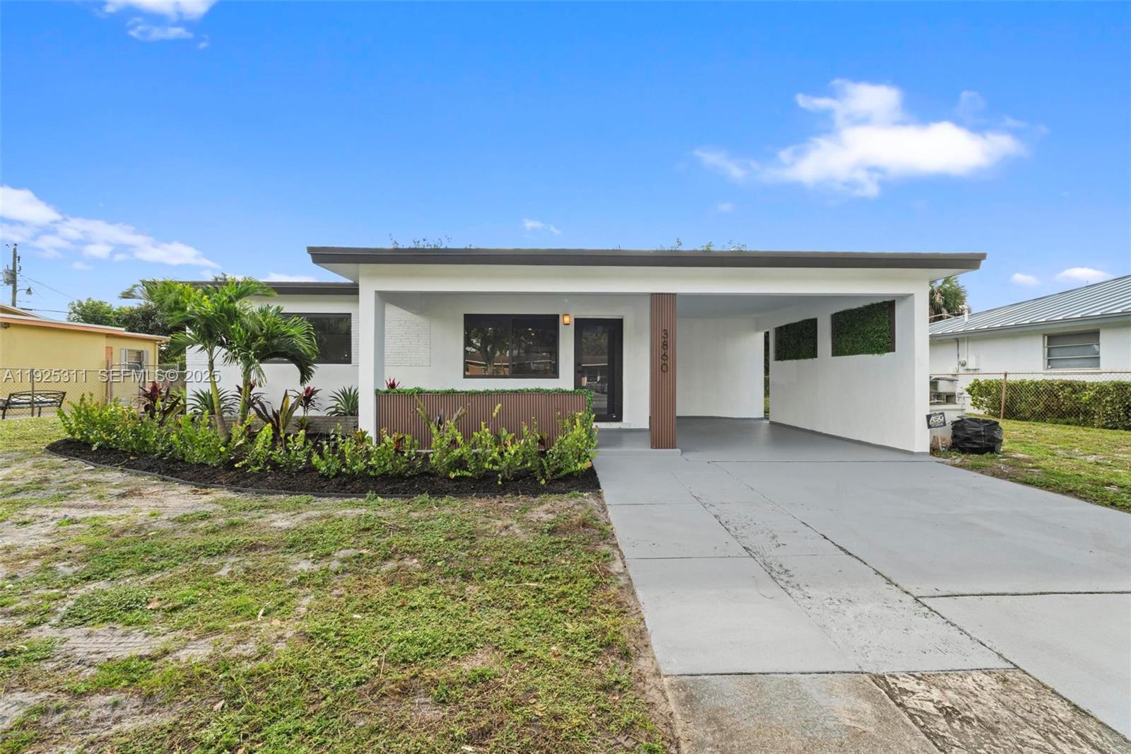 3860 NW 6th Ct, Lauderhill FL 33311