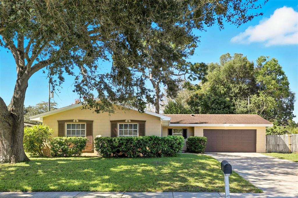 2065 COCOS LANE