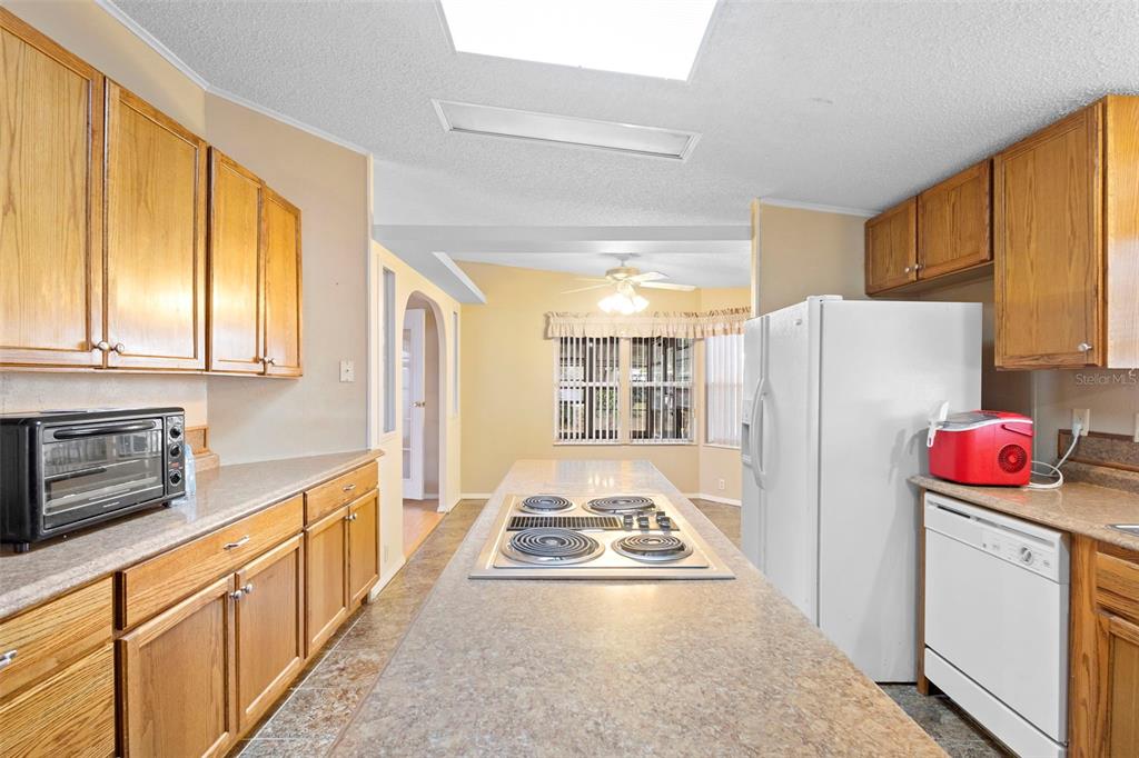 11910 SALINA WAY UNIT 11910, LEESBURG, FL — photo 2 of 10