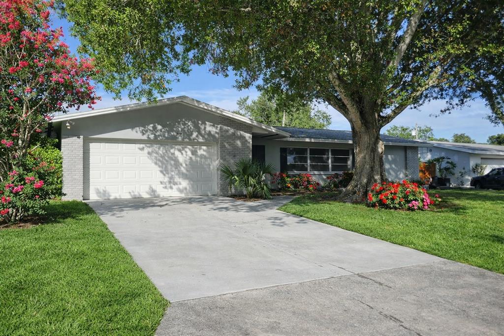 1329 FAIRFIELD DRIVE
