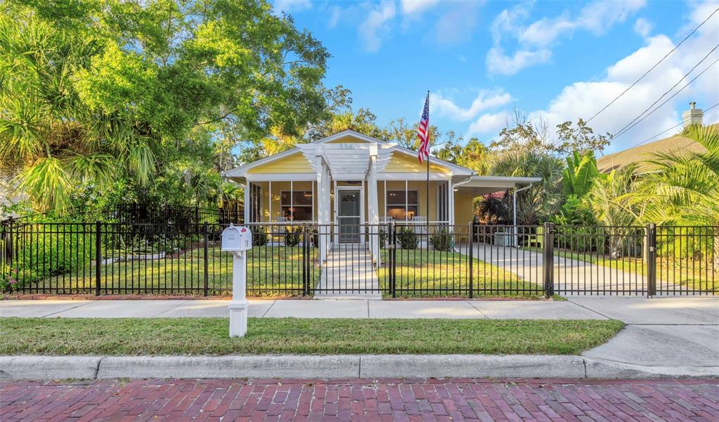 116 READ STREET