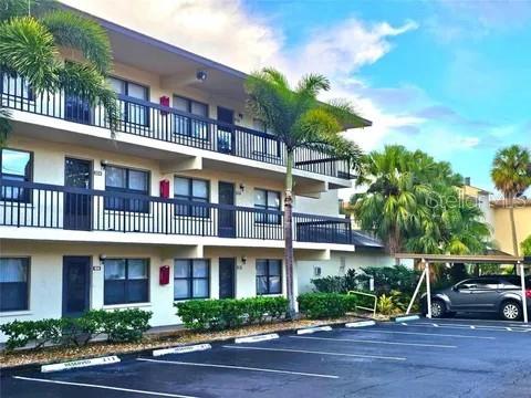 425 30TH AVENUE W UNIT C210