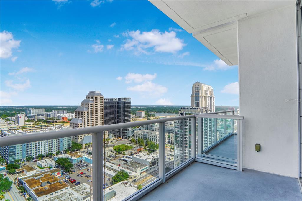 150 E ROBINSON STREET UNIT 26B