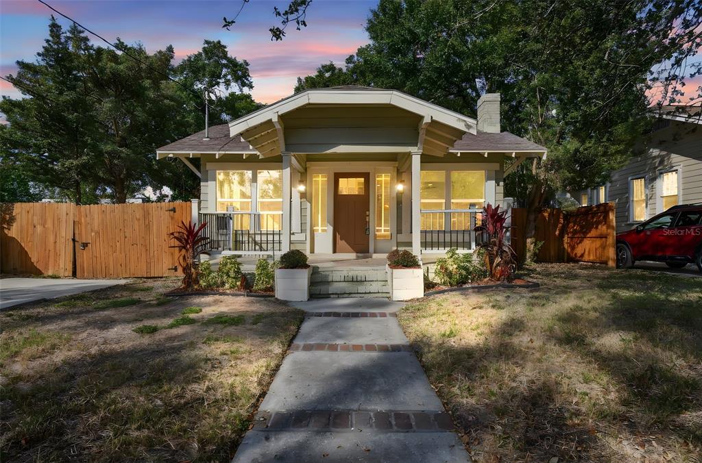 3011 W SAN ISIDRO STREET