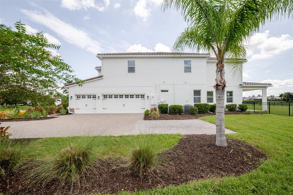 4789 VASCA DRIVE, SARASOTA, FL — photo 3 of 30