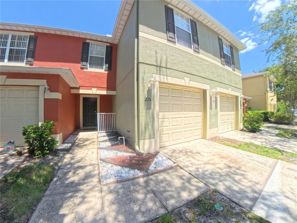 215 GLOWING PEACE LANE UNIT 86