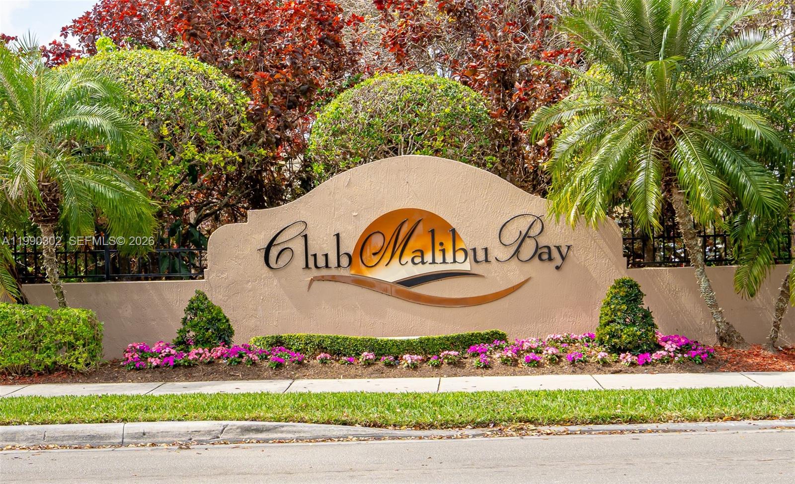 935 NE 33rd Ter # 203, Homestead FL 33033