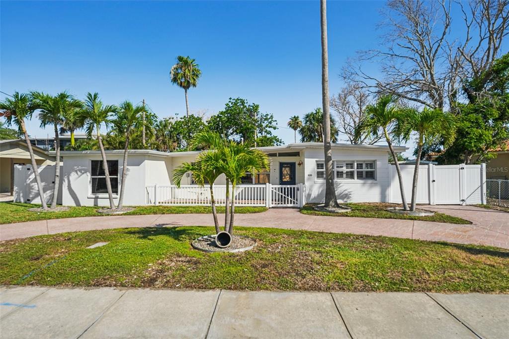 709 PRUITT DRIVE