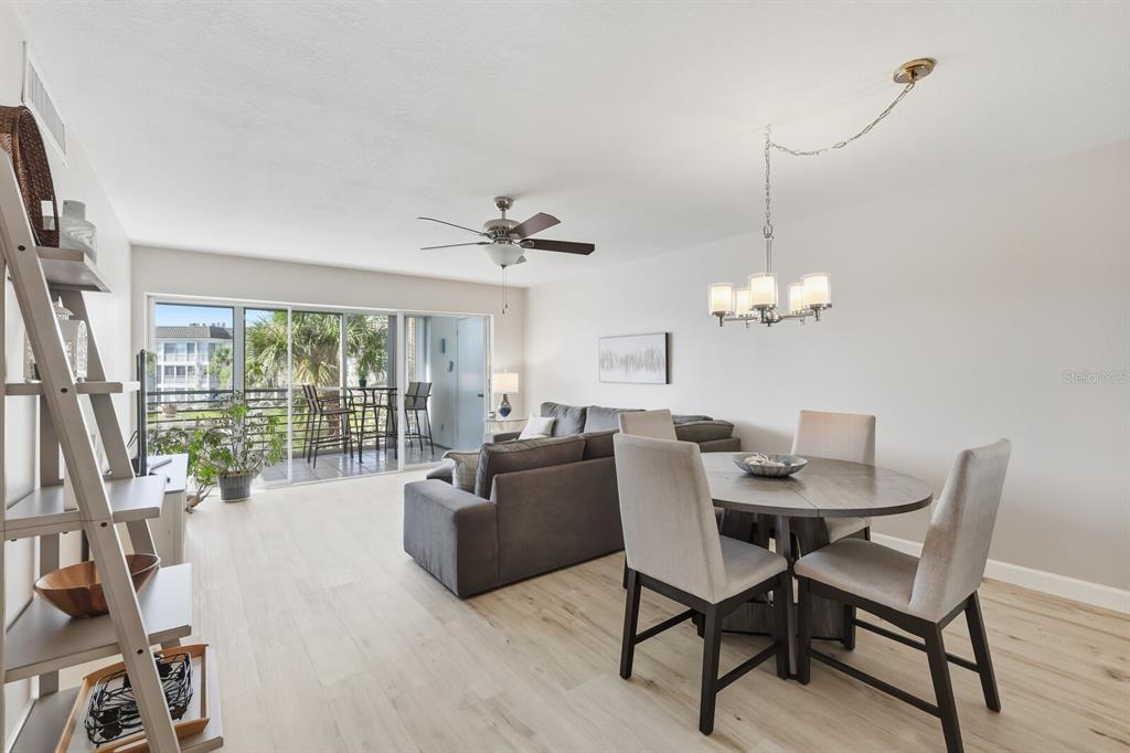 4380 EXETER DRIVE UNIT H202, LONGBOAT KEY, FL — photo 5 of 30