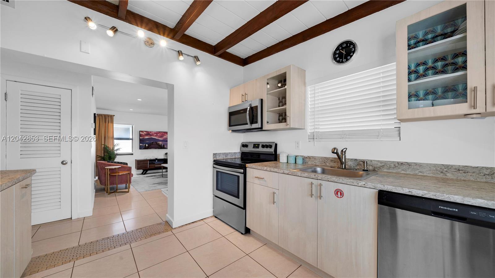1704 Rodman St # 3, Hollywood FL 33020