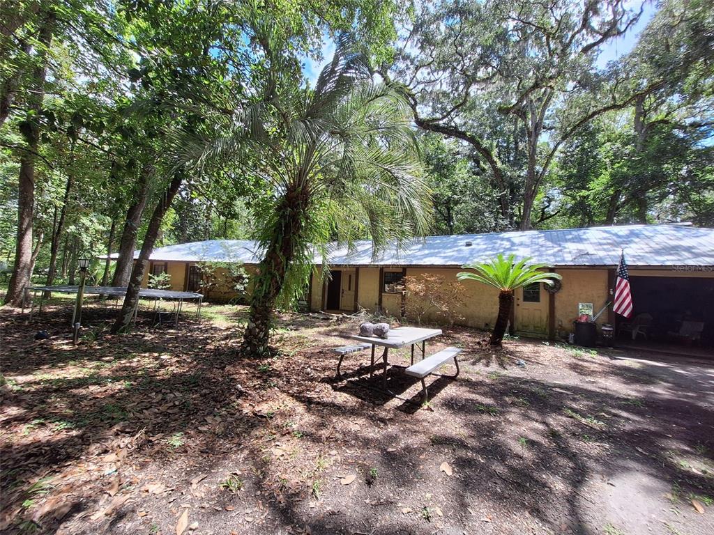 11304 ROYAL DRIVE