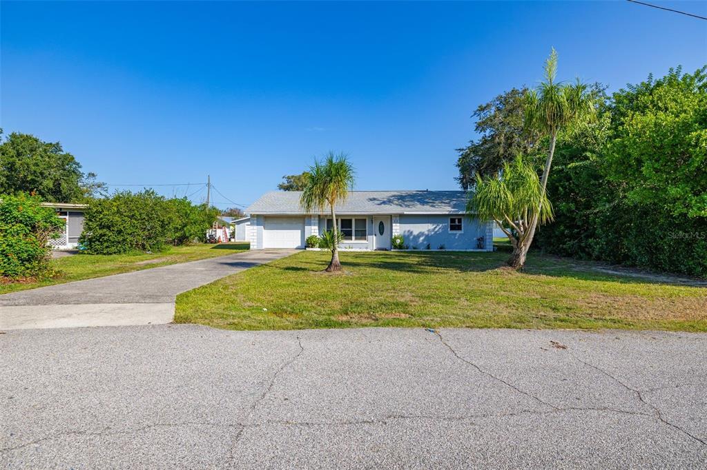 608 CHEROKEE CIRCLE, AVON PARK, FL — photo 2 of 30