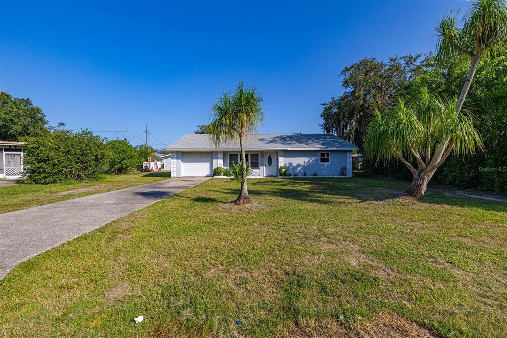 608 CHEROKEE CIRCLE, AVON PARK, FL — photo 4 of 30