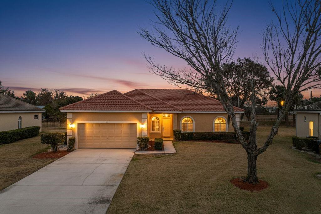 417 BAY LEAF DRIVE