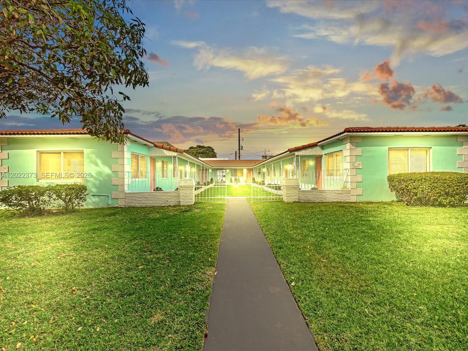 1839 Funston St # 6, Hollywood FL 33020