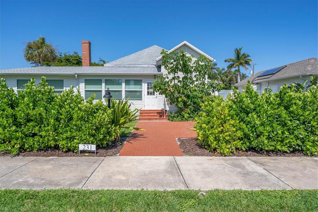 231 GILCHRIST AVENUE