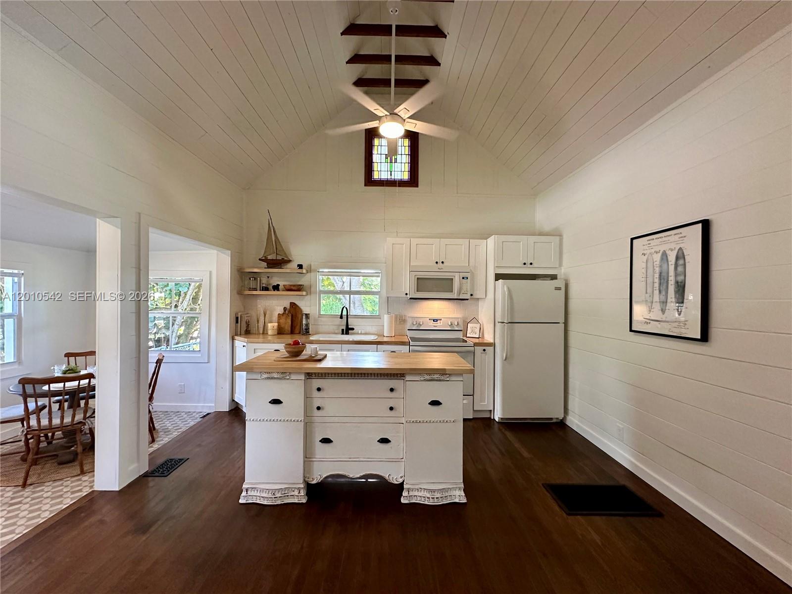 2287 NE Patrician St, Jensen Beach FL 34957