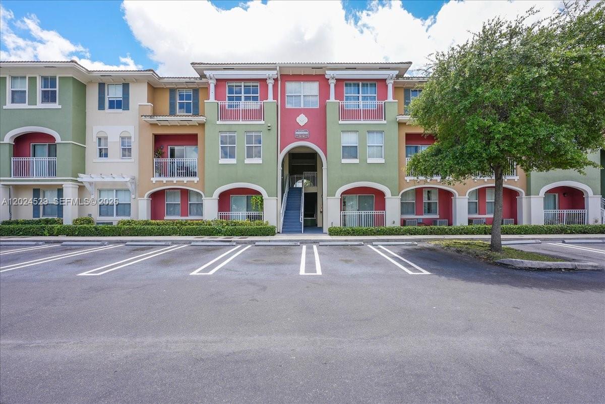 11102 NW 83rd St # 108, Doral FL 33178