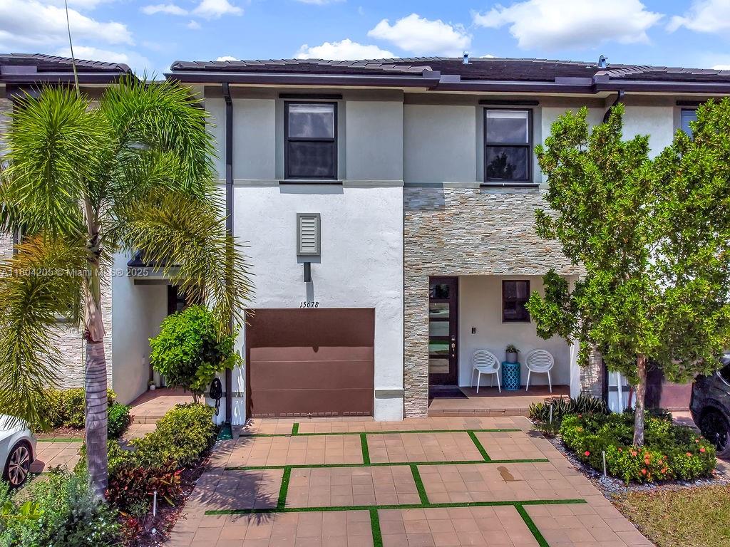 15678 NW 91st Ct, Miami Lakes FL 33018
