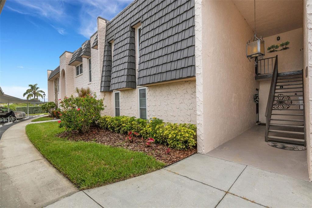 115 ELMWOOD CIRCLE UNIT 115