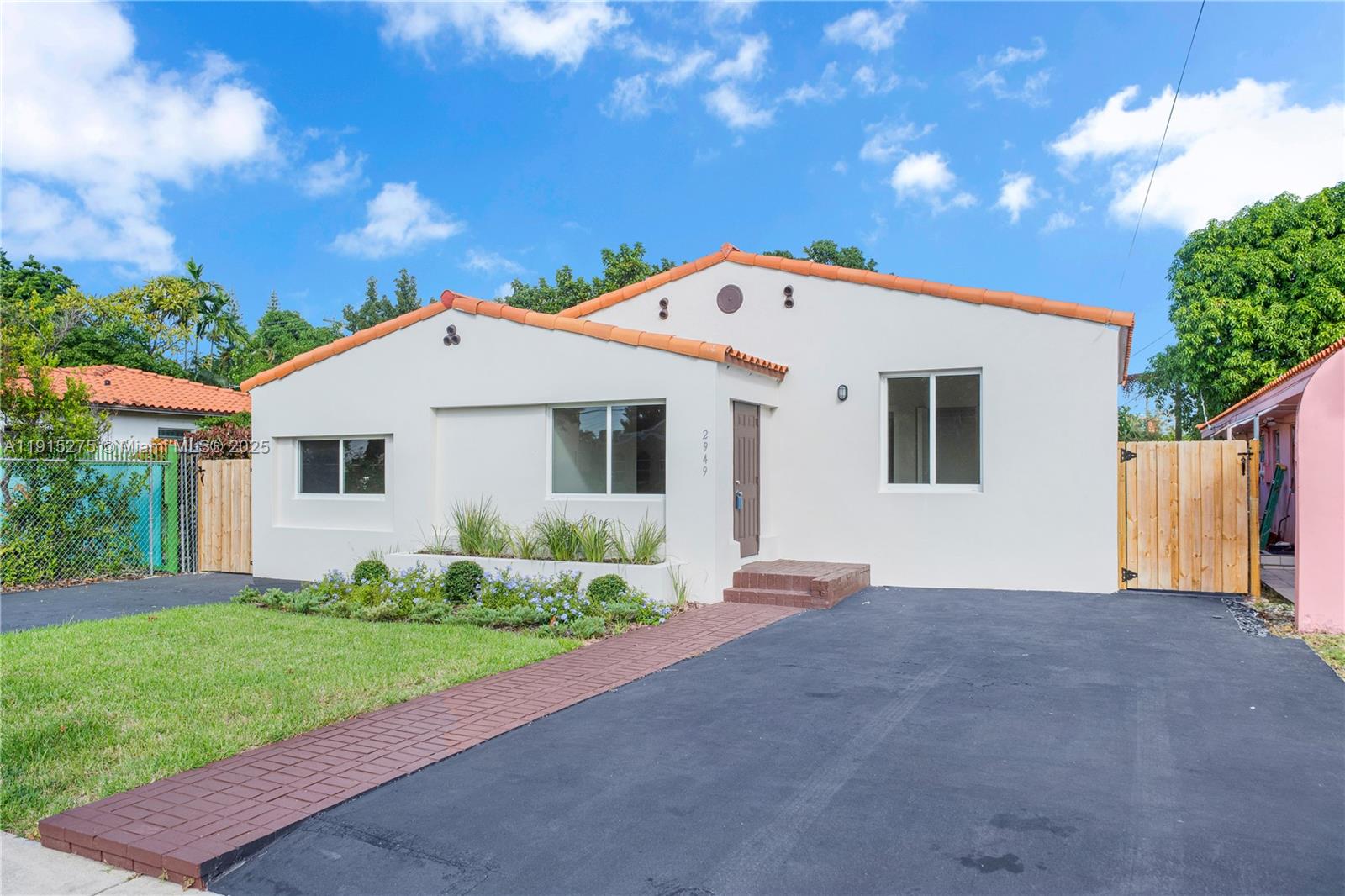 2949 SW 14 st, Miami FL 33145