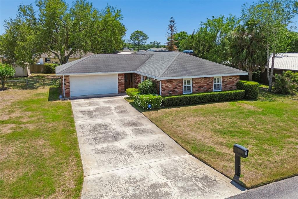 317 GREENWOODS DRIVE