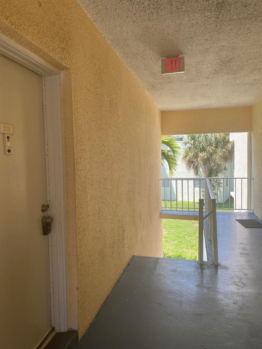 409 Executive Center Drive # 211, West Palm Beach FL 33401