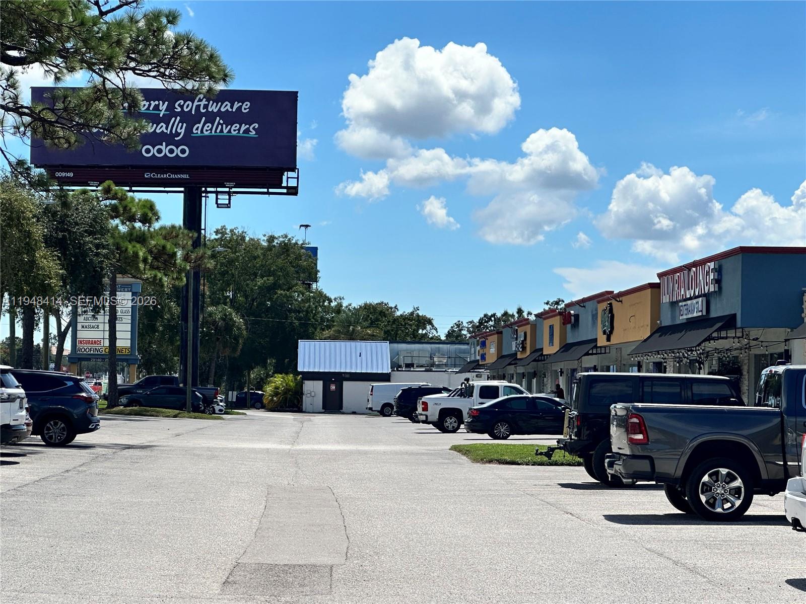 29192-94 US HWY 19 N, Clearwater FL 33761